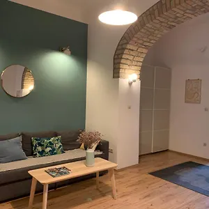  Apartament French Touch With Free Parking Ungaria